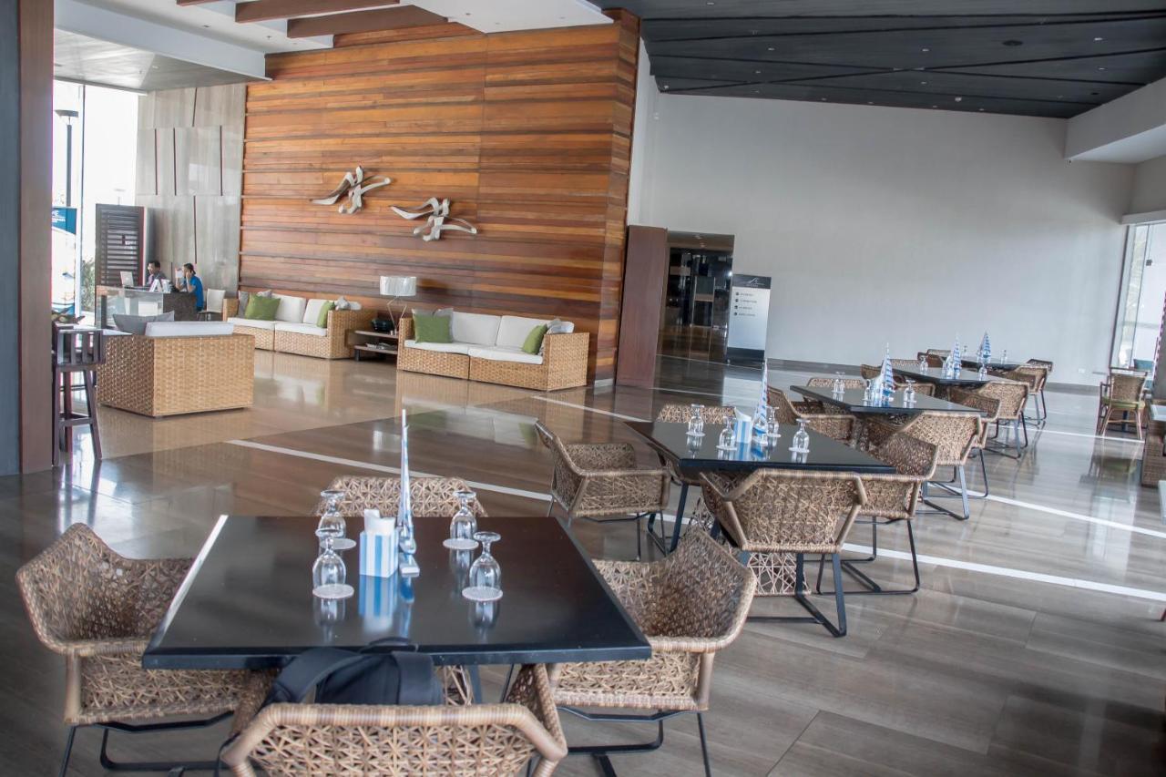 Arterra i- Stunning Ocean View Villa Lapu-Lapu City Exteriör bild